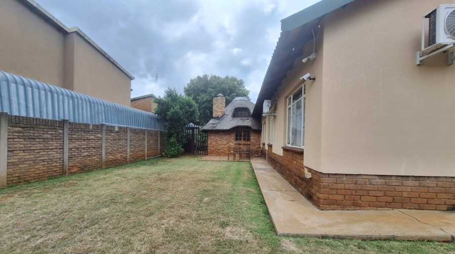 3 Bedroom Property for Sale in Meiringspark Ext 4 North West